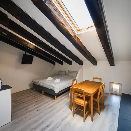 Apartment Roma 13
